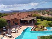 Prestigiosa villa in vendita Via Monte Ortobene, Loiri...