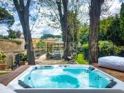 Prestigiosa villa di 450 mq in vendita Viale delle Mura...