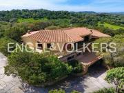 Prestigiosa villa di 458 mq in vendita, Palau, Sardegna