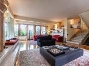 Prestigiosa villa di 460 mq in vendita Via della...