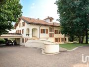 Prestigiosa villa di 482 mq in vendita Via Vincenzo...