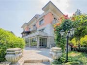 Prestigiosa villa di 500 mq in vendita Gignese, Italia