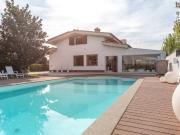 Prestigiosa villa di 500 mq in vendita, Via Monti...