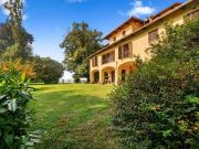 Prestigiosa villa di 500 mq in vendita Via San Vitale,...