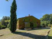 Prestigiosa villa di 520 mq in vendita Montegabbione, Umbria