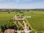 Villa di 279 mq in vendita Via Renaldo, Castelnuovo di...