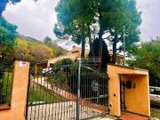 Prestigiosa villa di 604 mq in vendita, Via Vecchia...