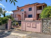 Prestigiosa villa di 655 mq in vendita, Verucchio, Italia