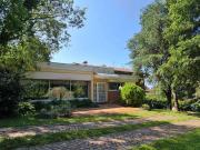 Prestigiosa villa di 667 mq in vendita, Ivrea, Italia