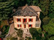 Prestigiosa villa di 750 mq in vendita, Via Giacomo...