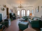 Prestigiosa villa di 756 mq in vendita, Castiglione del...