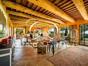 Prestigiosa villa di 800 mq in affitto Strada Villa...