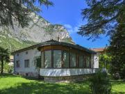 Prestigiosa villa di 822 mq Via Fratelli Grandi,...