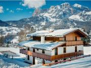 Prestigiosa villa di 900 mq in affitto, Cortina...