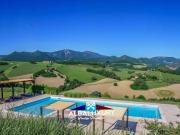 Prestigiosa villa di 900 mq in vendita, Cagli, Marche