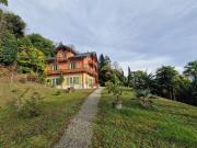 Prestigiosa Villa in vendita a Ghiffa con parco secolare...