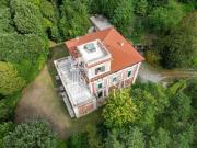 Prestigiosa villa in vendita Piazza San Paolo...