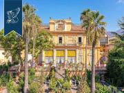 Prestigiosa villa in vendita Portici, Italia