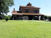Prestigiosa villa in vendita via castellaccio, Nepi,...