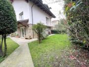 Prestigiosa villa di 231 mq in vendita, Via Franco...