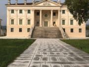 Prestigiosa villa in vendita via Jacopo Gasparini 71,...