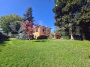 Prestigiosa villa in vendita via Pedemontana, 168,...