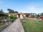 Prestigiosa villa in vendita Via Trotula De Ruggiero,...