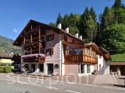 Prestigiosa villa in vendita Via Venezia, Predazzo,...