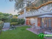 Prestigiosa Villetta a Schiera in vendita Via DELLA...