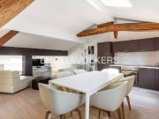 Prestigioso appartamento di 108 m² in vendita Via...