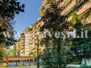 Prestigioso appartamento di 150 m² in vendita Milano, Italia