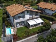 Prestigioso appartamento di 160 m² in vendita Capiago...