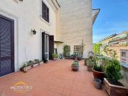 Prestigioso appartamento di 190 m² in affitto...