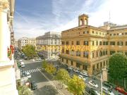 Prestigioso appartamento di 200 m² in vendita Via 20...