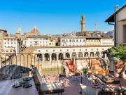 Prestigioso appartamento di 450 m² in affitto Firenze,...