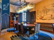 Appartamento di prestigio di 392 m² in vendita Roma, Lazio