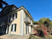 Prestigioso appartamento in vendita Strada dei Cunioli...