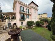 Prestigioso appartamento in vendita Via Alessandro...