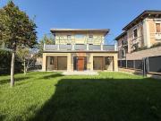 Prestigioso appartamento in vendita Via Luigi Apollonio,...