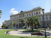 Prestigioso appartamento in vendita Via Vittoria...