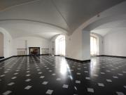 Prestigioso appartamento in Via Montallegro