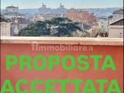 Prestigioso attico di 227 mq in vendita Via 20...