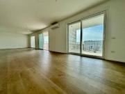 Prestigioso attico di 323 mq in vendita Via Santa...