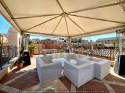 Prestigioso attico in vendita Piazza dei Santi Apostoli,...