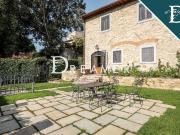 Esclusivo casale di 270 mq in vendita Via delle Fonti,...