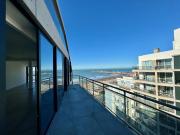 Prestigioso Departamento 3 ambientes en Playa Grande con...