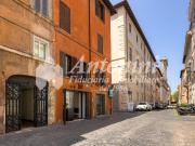 Prestigioso ufficio di 254 mq in vendita Via Giulia,...