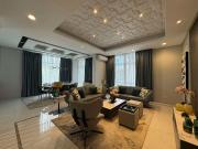 Prestigious Address: 4 Storey Townhouse in Tomas Morato,...