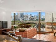 Prestigious Riverfront Living Spacious & Sophisticated...