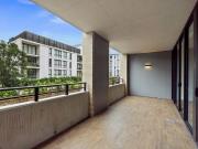 Prestigious & Stylish Warehouse Apartment